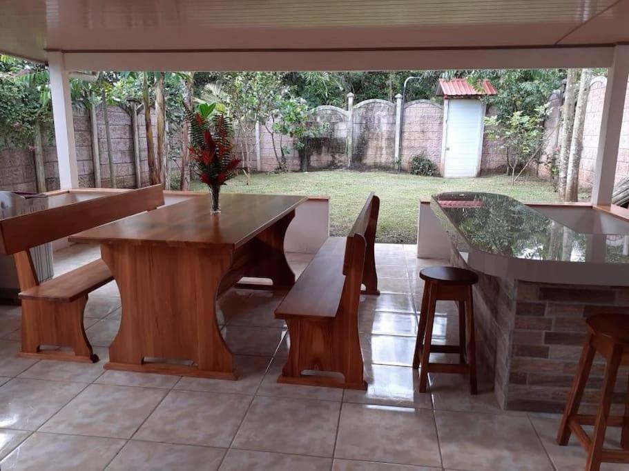 Tropical Bee Garden Holiday Houses Savegre Esterno foto